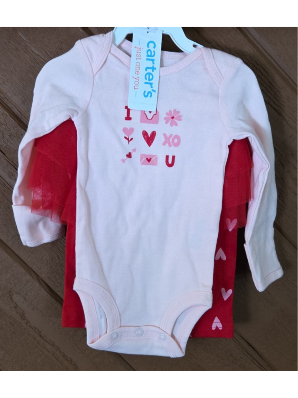 Carter's Baby Girl Valentine's Outfit size 3 months